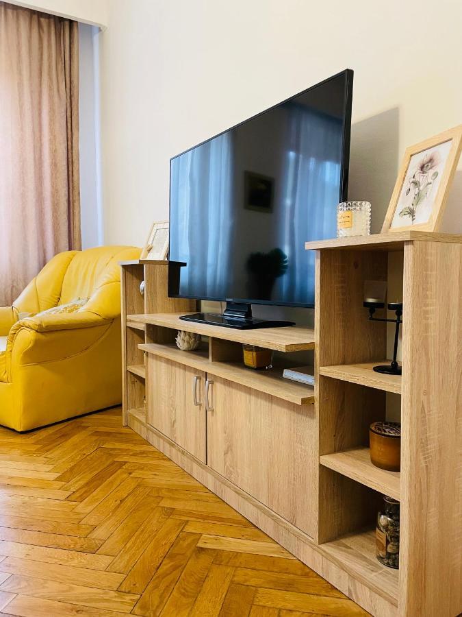 Postavarului Apartment ブラショフ エクステリア 写真